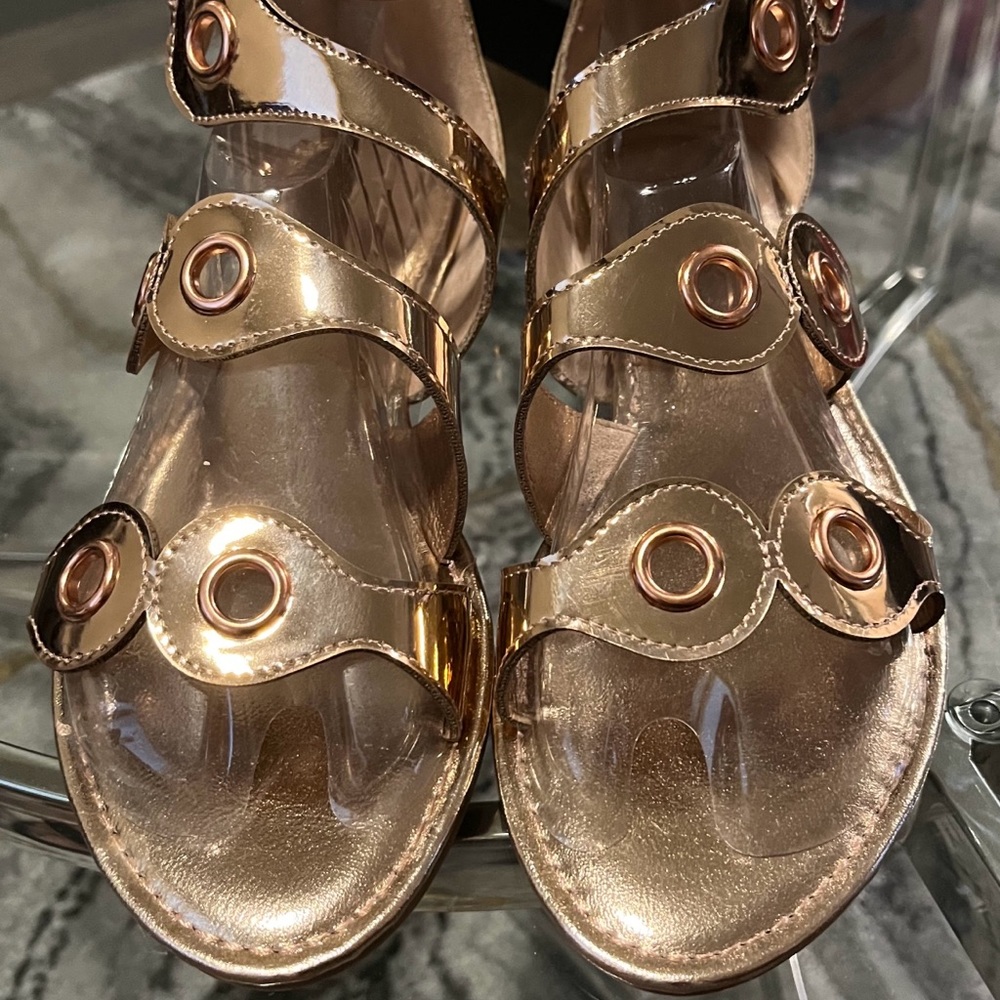 Gladiator sandal